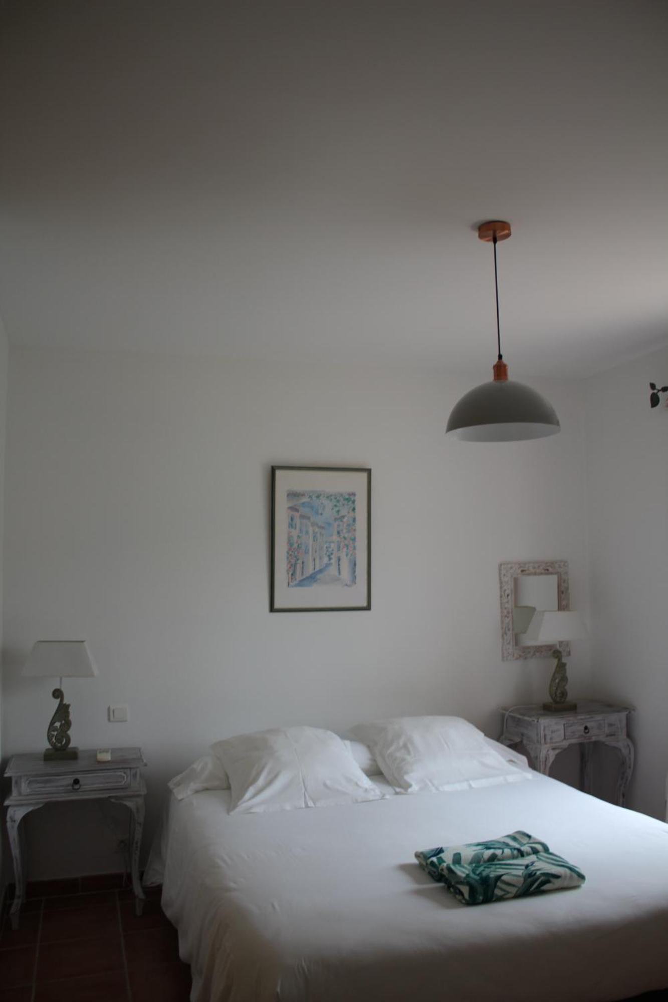 Bastide Saint Bernard Bed & Breakfast Le Thoronet Bagian luar foto